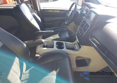 2019 Dodge Grand Caravan Sxt z USA, uszkodzony, nr VIN 2C4RDGCG2KR517175